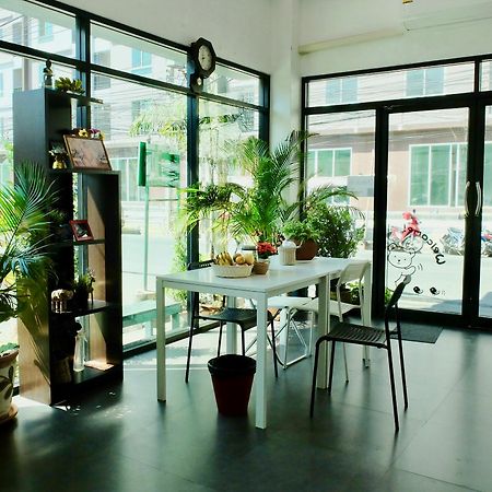 We Inn Bangkok Exteriér fotografie